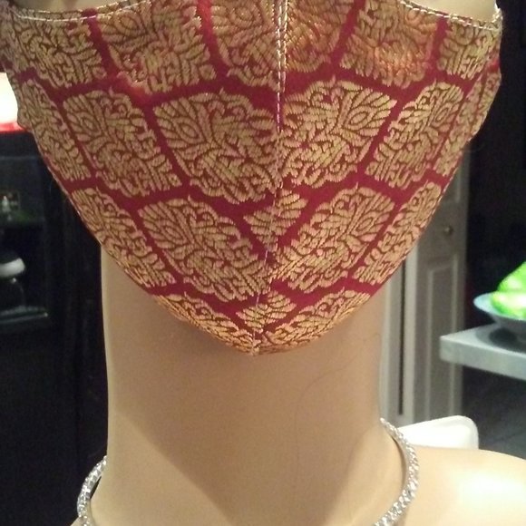 3 Layer Adjustable Mask - Picture 5 of 10